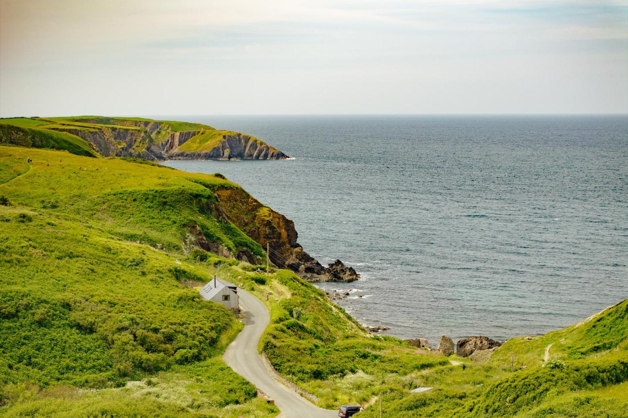 Cliff-Top Cottage On Coast Path W/Panoramic Views Trevine ภายนอก รูปภาพ